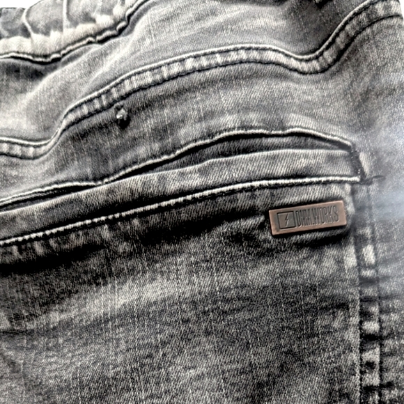 DNM.WRKS JACKSON - 5 Pocket Moto Pintuck Jogger - Dark Grey Wash - Picture 8 of 8